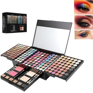 Set make-up Christian Dior Voyage Destination Couleurs - eMAG.ro