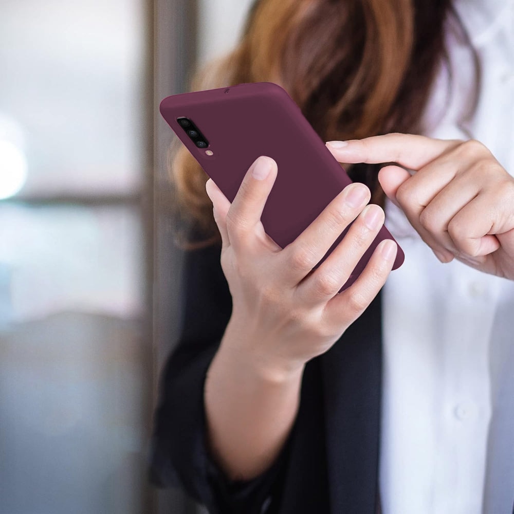 Husa CASEY STUDIOS™ compatibila cu Samsung Galaxy A50, Soft Silicone Premium, Microfibra in Interior, de Protectie, Ultra Slim, pentru Incarcare Wireless, Margini Ridicate pentru Protectia Ecranului si a Camerelor, Bordeaux