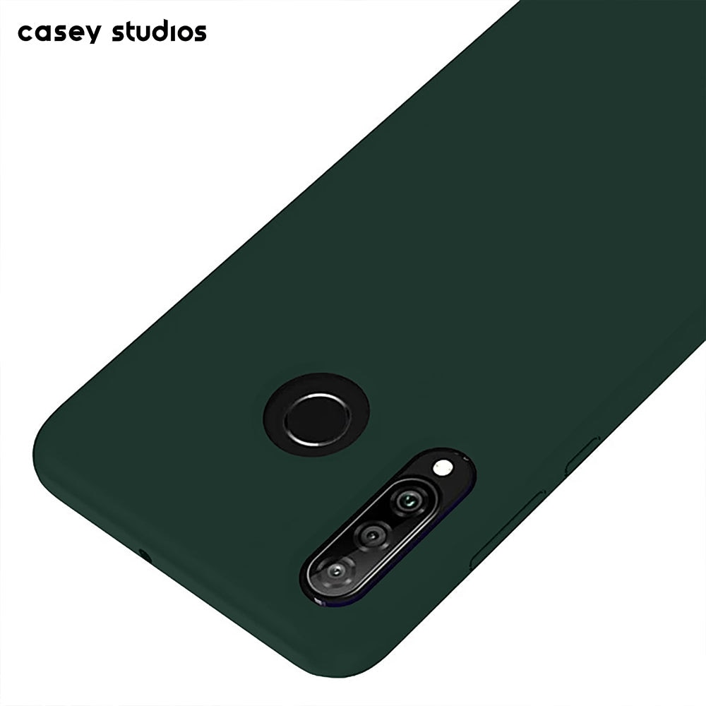 Husa CASEY STUDIOS™ compatibila cu Huawei P30 Lite/P30 Lite New Edition, Soft Silicone Premium, Microfibra in Interior, de Protectie, Ultra Slim, pentru Incarcare Wireless, Margini Ridicate pentru Protectia Ecranului si a Camerelor, Verde inchis