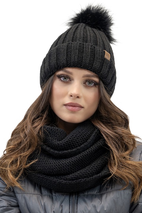 Vivisence Set Modern Dama, Caciula cu Pompon Blana Artificiala si Fular Tubular, Fir Calduros, Captuseala Antistatica Fleece, Logo Piele Ecologica, Potrivire Perfecta, Negru, Marime Universala
