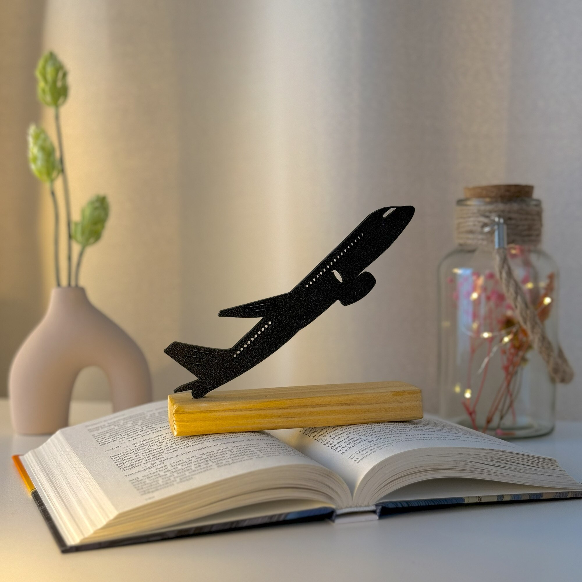 Decoratiune Casa, Avion – DECORADI®, Eco-friendly, Baza din Lemn