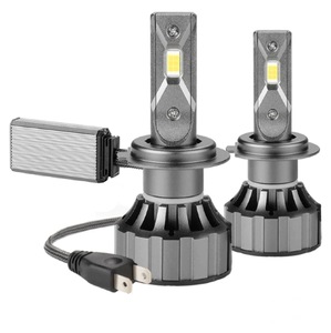 Becuri si sigurante auto