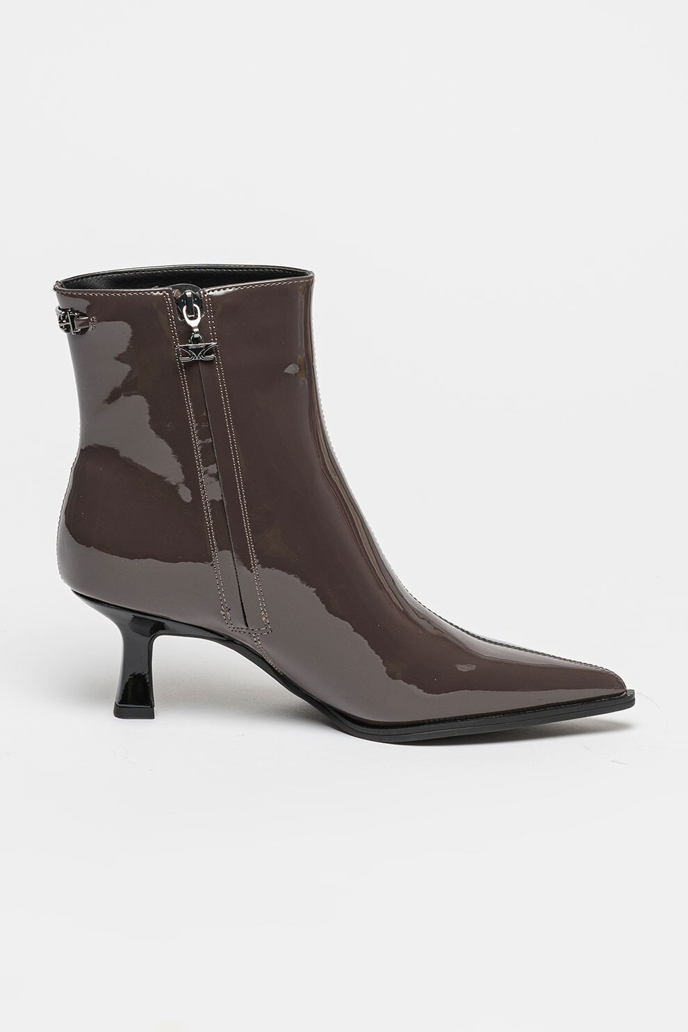 CIRCUS BY SAM EDELMAN, Botine cu model in doua nuante Yuki, Maro inchis, Negru, 6 CIRCUS BY SAM EDELMAN, Botine cu model in doua nuante Yuki, Maro inchis, Negru, 6