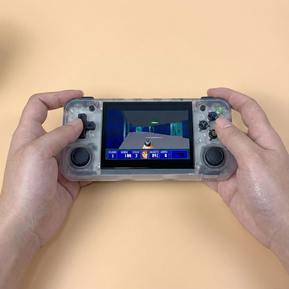 Consola portabila retro ANBERNIC RG35XX H cu jocuri, quad core Cortex-A53 1.5GHz, 1GB LPDDR4, IPS LCD 3.5" 640x480, 3300 mAh, WiFi 5, Bluetooth 4.2, alb transparent