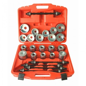 Scule profesionale pentru reparatii auto