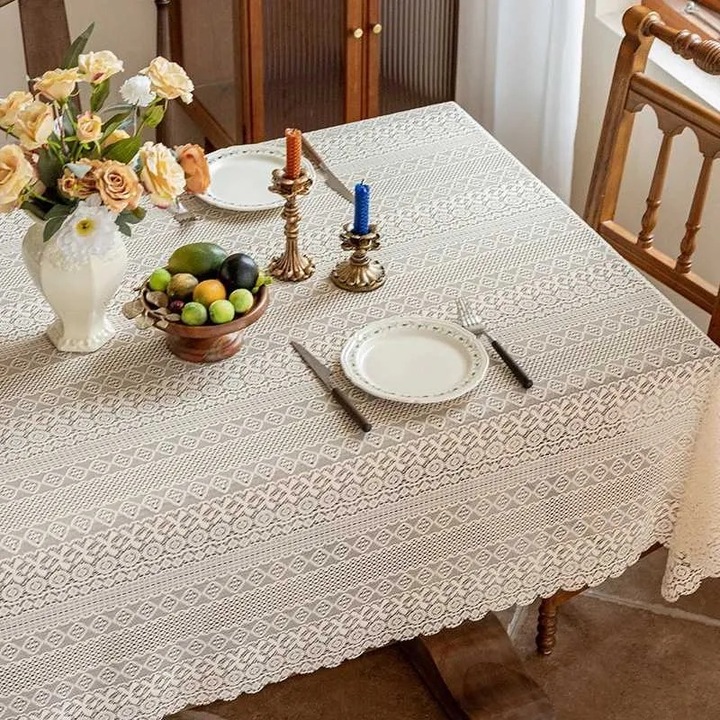 PHIKER terítő, francia csipke, bézs, 140x180cm