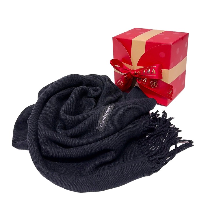 Esarfa tip sal Belladona, din material subtire, cu franjuri si emblema, in cutie cadou, Negru, 180x65 cm, Velve