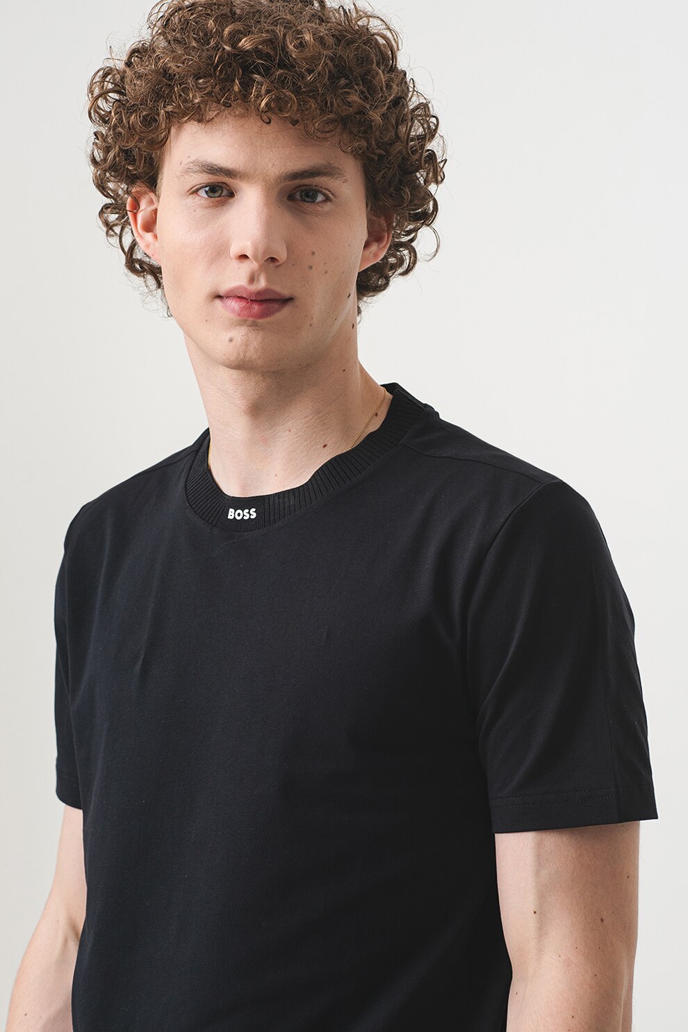 BOSS, Tricou cu decolteu la baza gatului, Negru stins, S