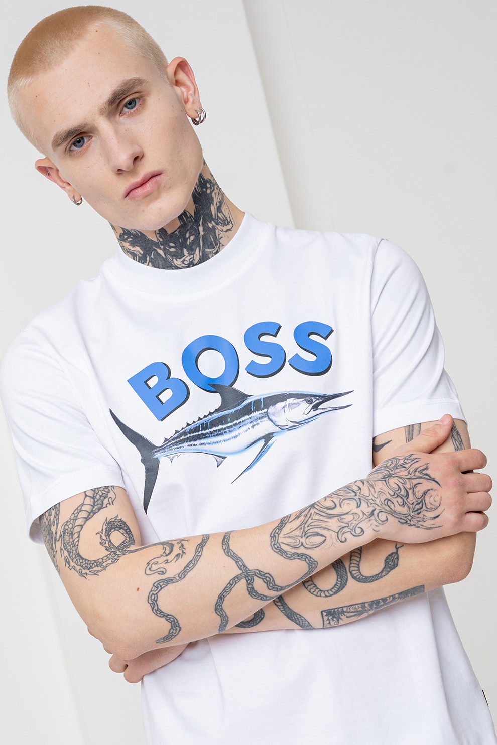 BOSS, Tricou slim fit cu imprimeu, Alb optic, Albastru, M