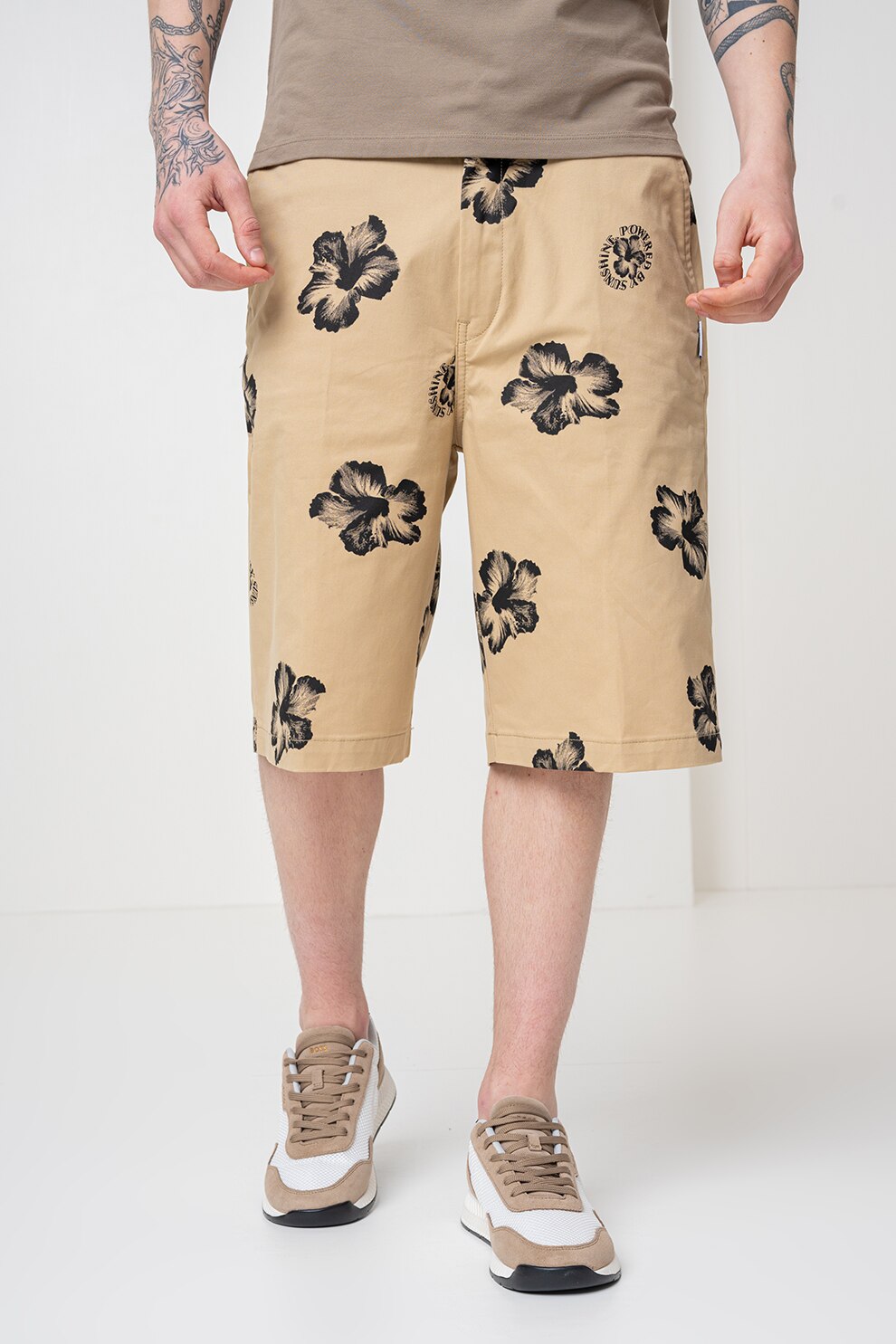 HUGO, Bermude din amestec de bumbac cu model Damo, Camel, 32