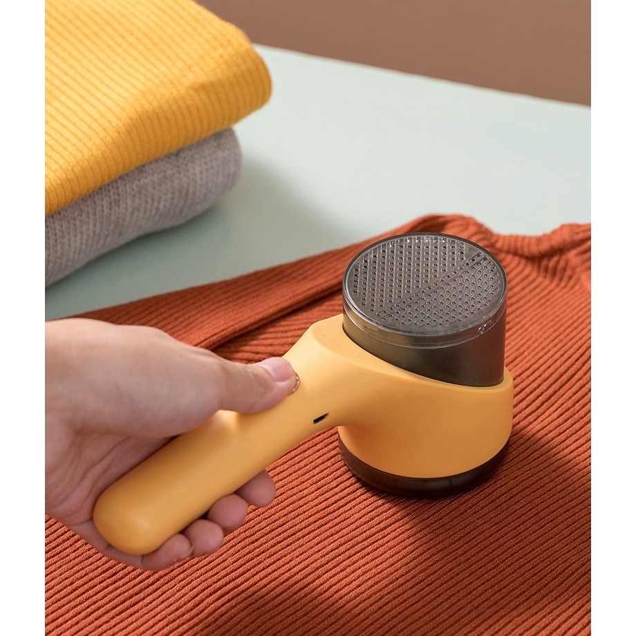 Aparat Scame si Par Haine, By Fitilomania, Electric, USB inclus, Periuta Curatare, pentru Diferite Tesaturi, 3 Trepte, 20.5 x 8.8 x 7 cm, Galben