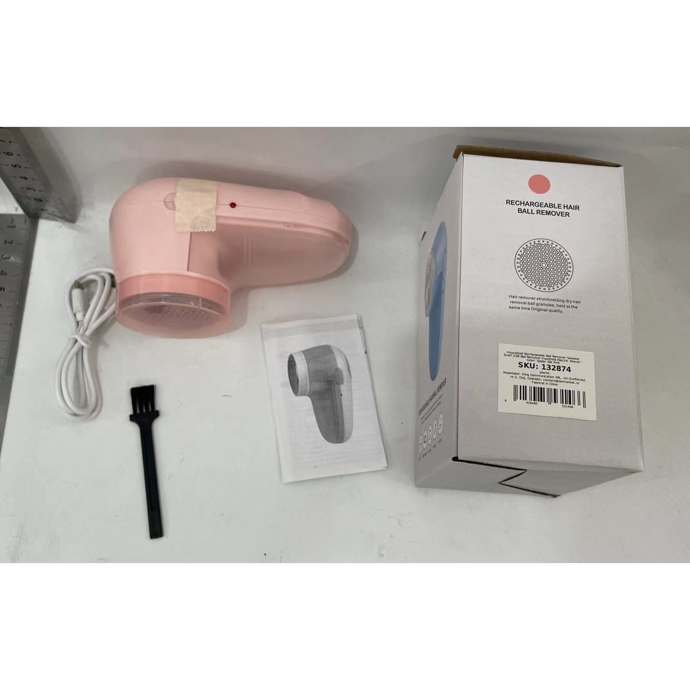 Aparat Scame si Par Haine, Cyrax, Electric, USB inclus, Periuta Curatare, pentru Diferite Tesaturi, 13 x 6.8 x 5.8 cm, Roz