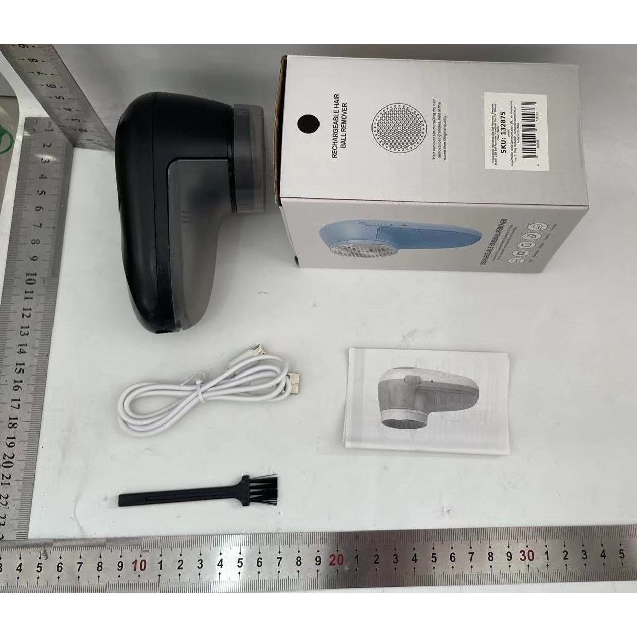 Aparat Scame si Par Haine, Cyrax, Electric, USB inclus, Periuta Curatare, pentru Diferite Tesaturi, 13 x 6.8 x 5.8 cm, Negru