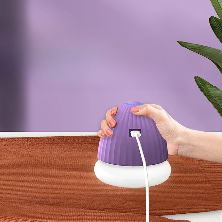 Aparat de Scame 2 in 1, By Fitilomania, Curatare Haine si Lampa de Veghe, 3 Trepte, Incarcare Tip C, 4 W, 9 x 10 cm, Mov