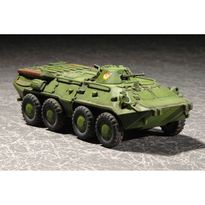 Macheta Militara de construit Trumpeter Russian BTR-80 APC Armoured Personnel Carrier transportor blindat 1:72 TRUM 07267