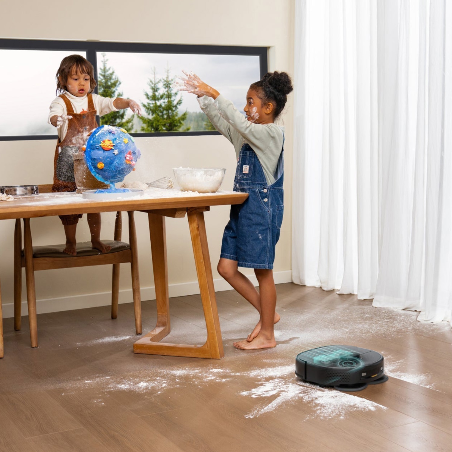 Robot de aspirare Eufy Clean X9 Pro, aspirator si mop, 5500Pa, autonomie 240 min, navigare cu laser, 5200 mAh, recipient praf 410 ml, statie de incarcare/curatare, uscare mop, negru