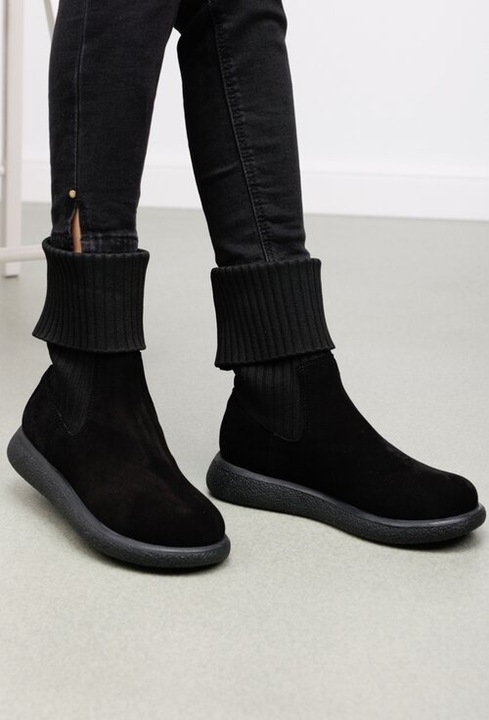 Ghete dama negre din piele intoarsa si material textil, Negru