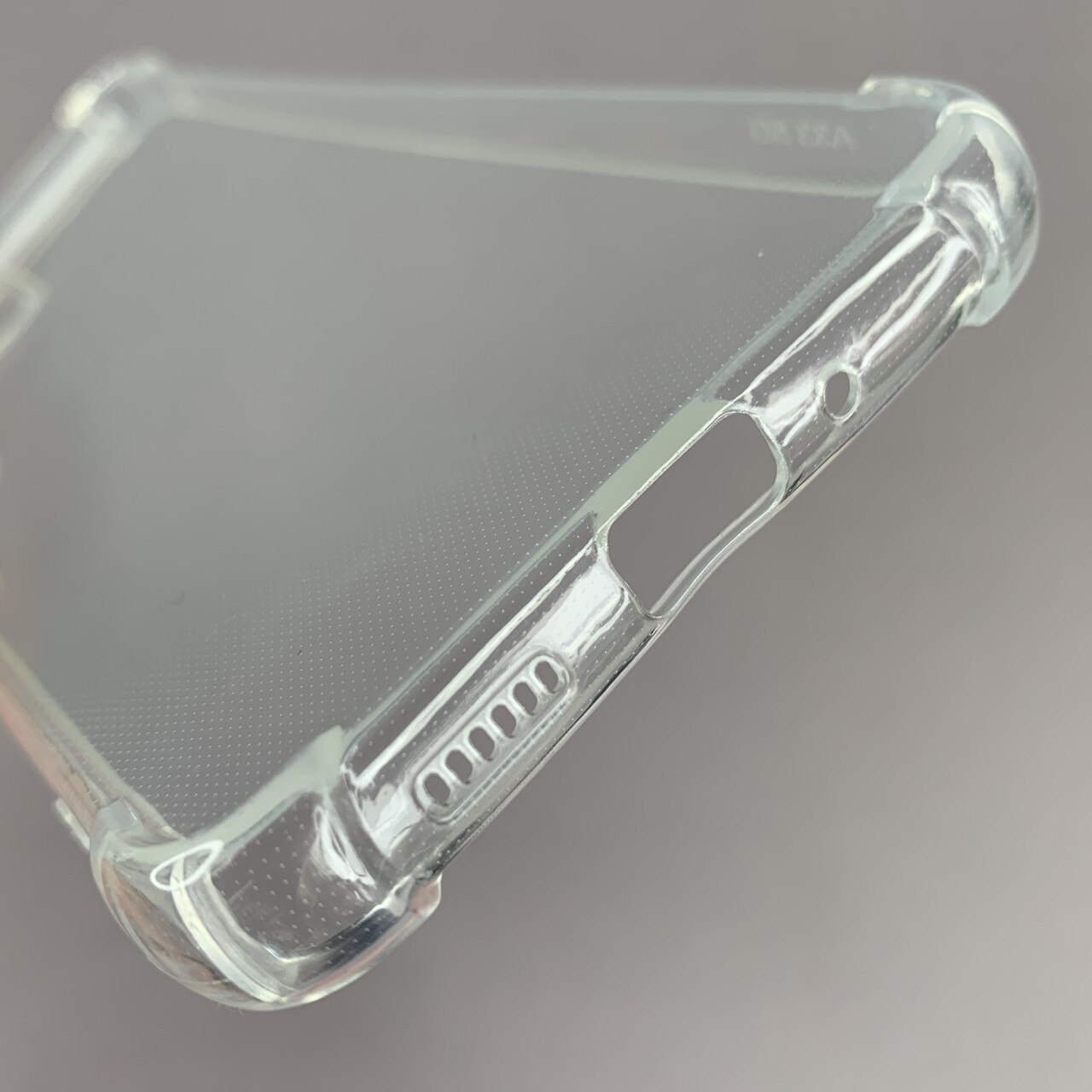 Husa protectie Mat-Tech compatibila cu Samsung Galaxy A33 5G, Protectie Camera, Colturi anti-soc, Decupaje Precise, Rezistenta la impact, Margini ridicate pentru protectia ecranului, Transparenta