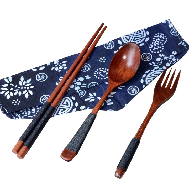Set tacamuri pentru sushi, MilaSuu, lemn, maro/negru