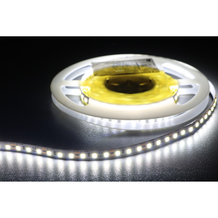 LED лента 9.6W/m, 12V, 120LED 2835, бяла, 5m