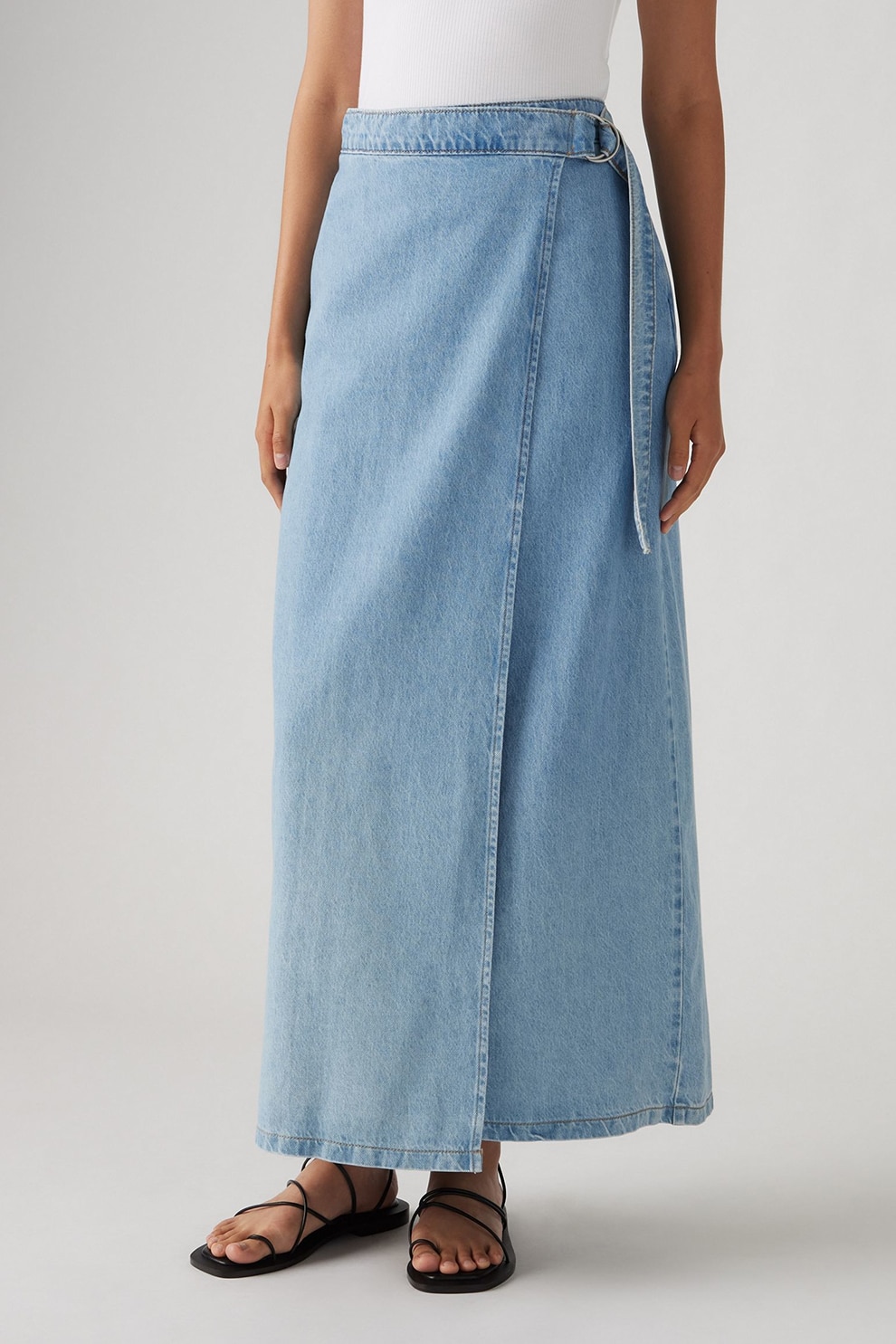Levi's, Fusta din denim cu croiala petrecuta, Albastru deschis, S