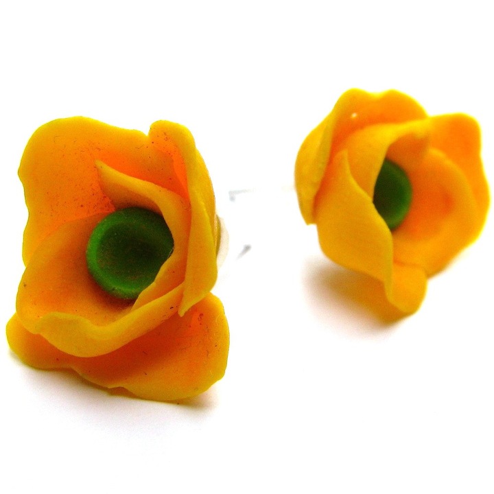 Cercei trandafiri galbeni