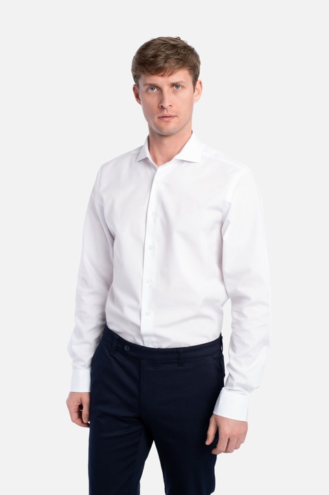 Feher ing Ema-L, Fehér