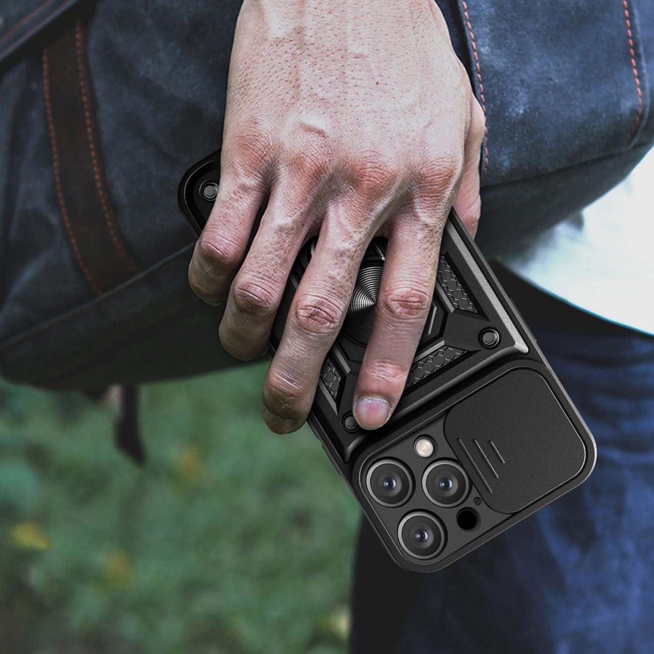 Carcasa Hybrid Armor CamShield compatibila cu iPhone 16 Pro Max Black