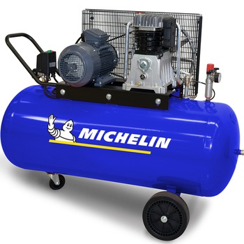 Compresor de aer butelie 300l, debit 600l/min, 10 bar, MICHELIN MCX300/598TC, alimentare 380V, cu filtru de aer Compresor de aer butelie 300l, debit 600l/min, 10 bar, MICHELIN MCX300/598TC, alimentare 380V, cu filtru de aer