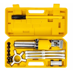 Scule profesionale pentru reparatii auto