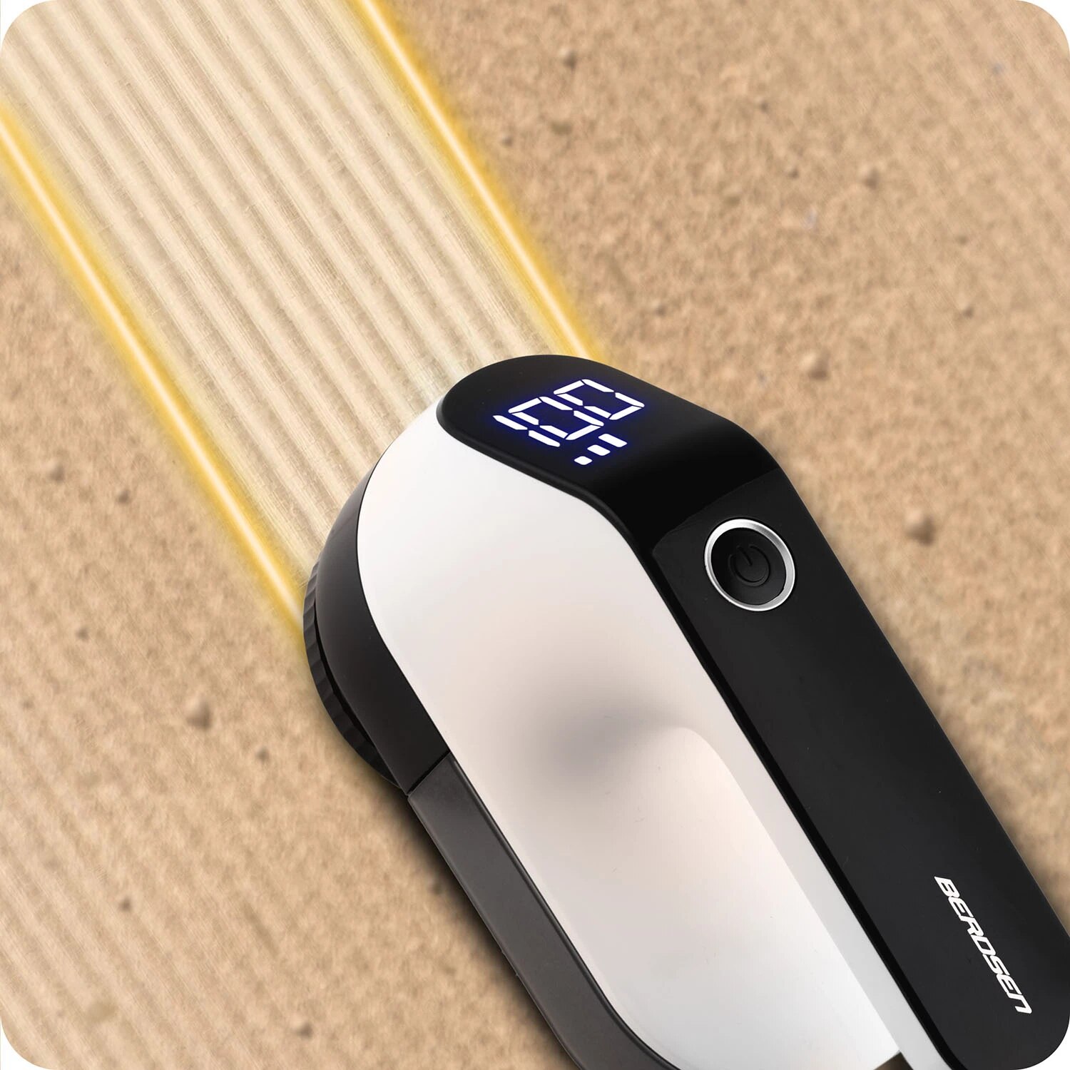 Aparat de curatat scame electric, lame din otel inoxidabil, ecran LCD, 3 niveluri de intensitate a puterii, recipient mare de 120 ml, baterie 2000 mAh, negru si alb