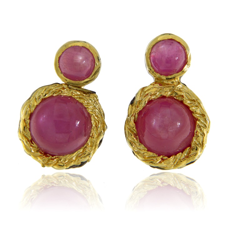 Cercei din argint 925 cu rodiu negru si accente aurite, rubin natural 1.5 x 1 cm