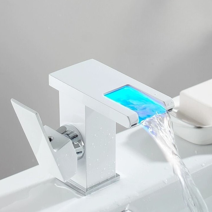 Смесител за баня тип водопад, с RGB светодиод, димируема функция за водно оцветяване, месингово тяло, устойчивост на корозия, C&A Smart Gadgets, включени гъвкави връзки, модерен дизайн, лесен за инсталиране, матово бяло, 12,5 CM височина