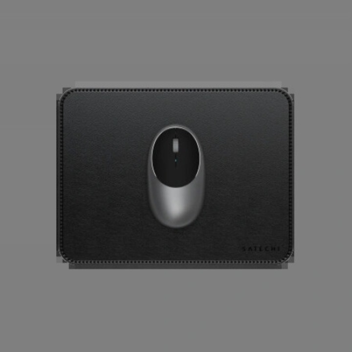 Mousepad Satechi, piele ecologica, rezistent la apa, negru