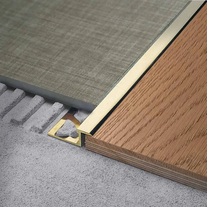 Profil podea, trecere intre 2 suprafete, alama, Polished, 12.5mm inaltime si 2.7m Lungime