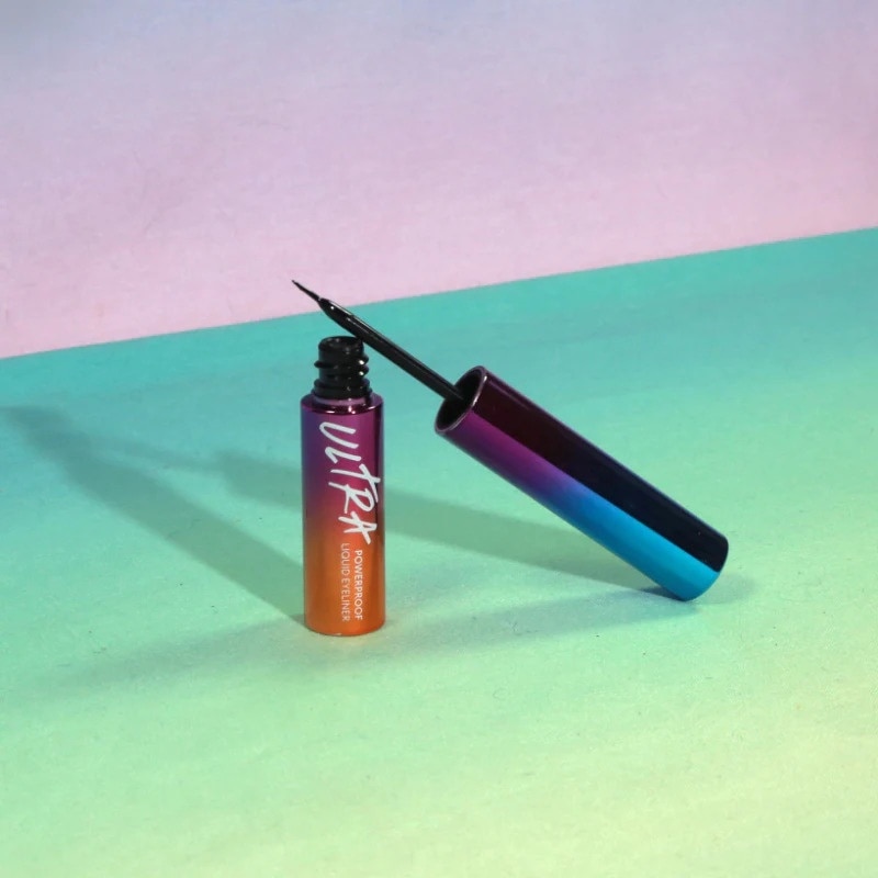 ULTRA POWERPROOF LIQUID EYELINER [BLACK]