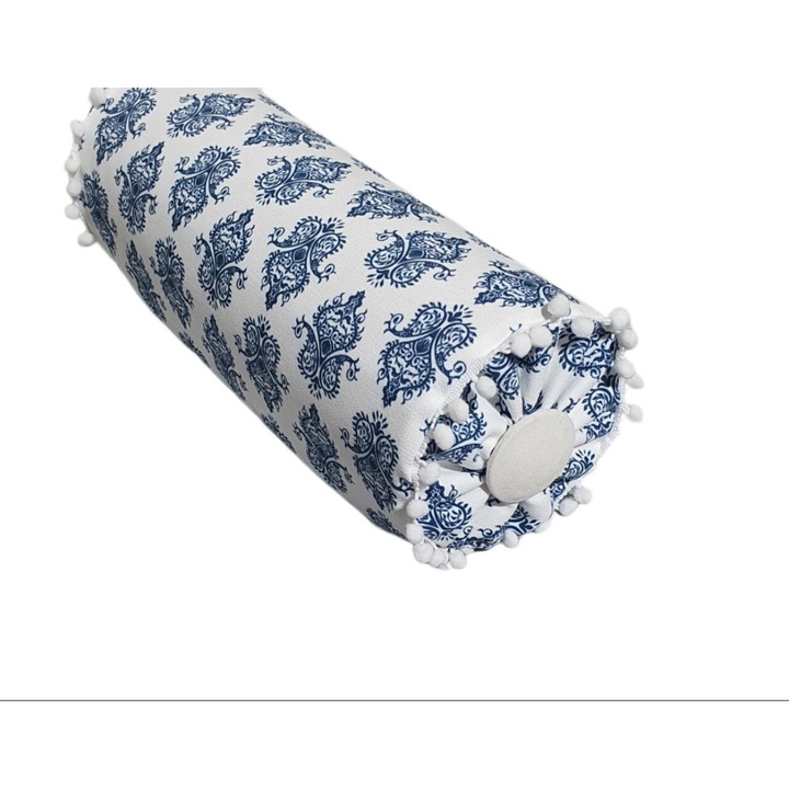 Perna decorativa, velur alb cu modele albastre, 15x40cm