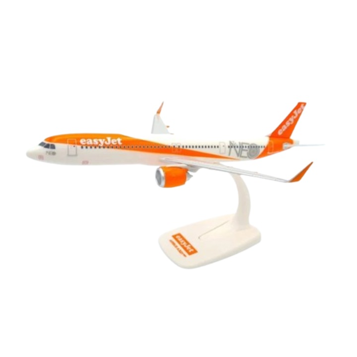 Модел на самолет Easy Jet Airbus A321 нео, 22 см, мащаб 1:200