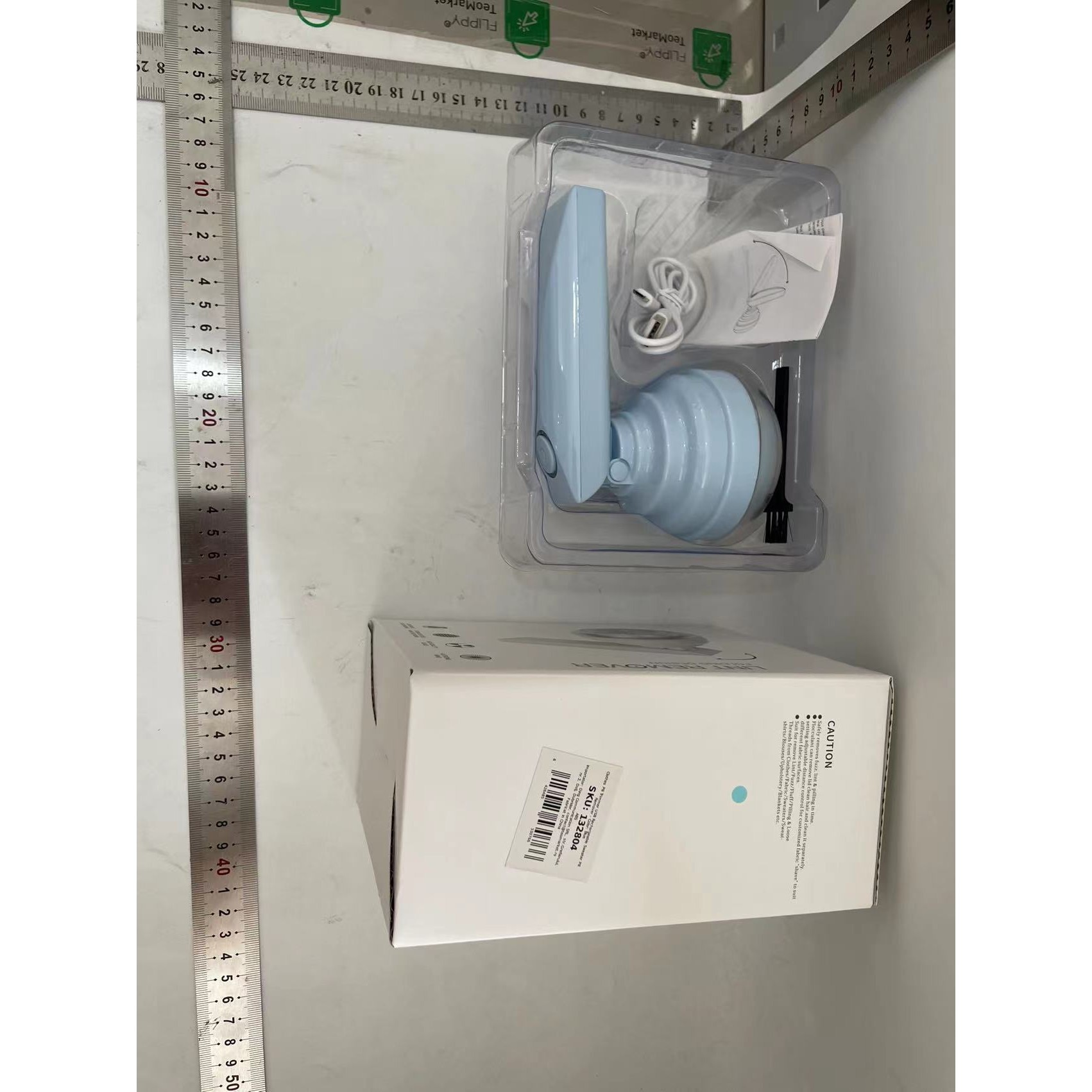 Aparat Pentru Curatat Scame, Par Si Praf, By Fitilomania, Trimmer pentru Diferite Tipuri De Material, Cu Lame Din Otel Inoxidabil, Maner Flexibil, Incarcare Prin USB, 13x8 cm, Albastru