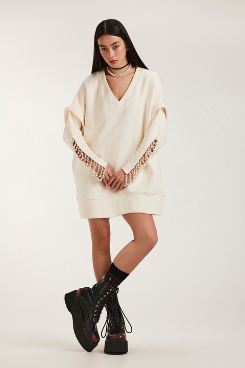 Alina Cernatescu, Rochie cu decolteu in V si perle sintetice, Alb fildes, XS