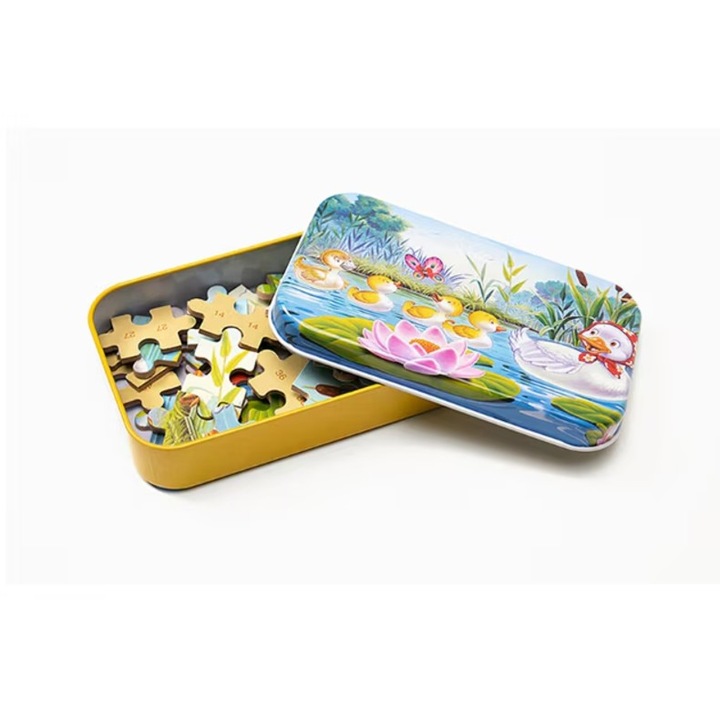 Fából készült oktató puzzle 60 darabos, fém dobozban, Kacsás modell, Játék a gondolkodás és kézügyesség fejlesztésére, 22.5 x 13.5 cm, Többszínű