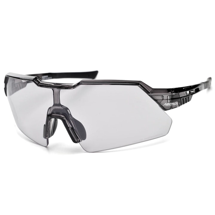 Ochelari sportivi Arctica S-315F, lentile fotochromatice, protectie UV 400, culoare neagra, dimensiuni 13.4x5.2cm, set cu etui si servetel.