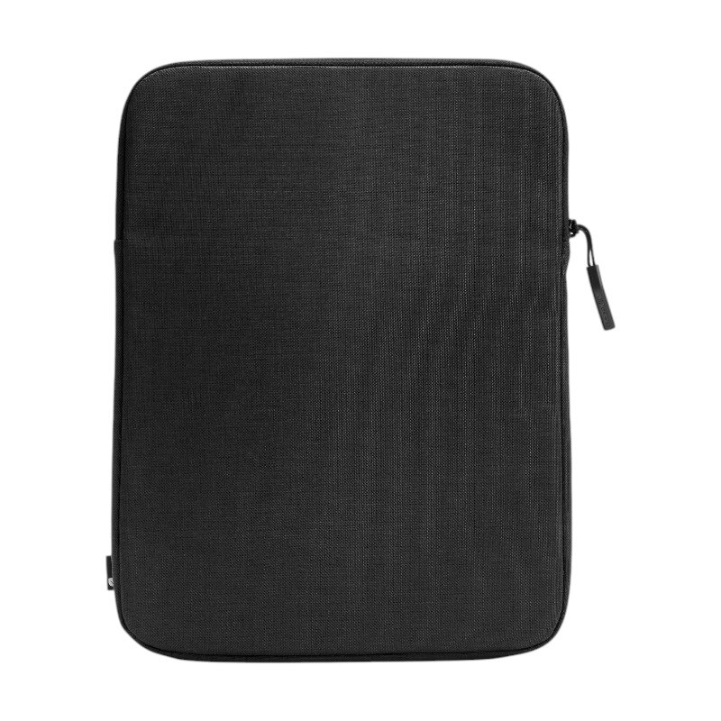 Husa laptop InCase Crosstown cu Woolenex, rezistenta la apa, neagra, 34x25.5x2cm