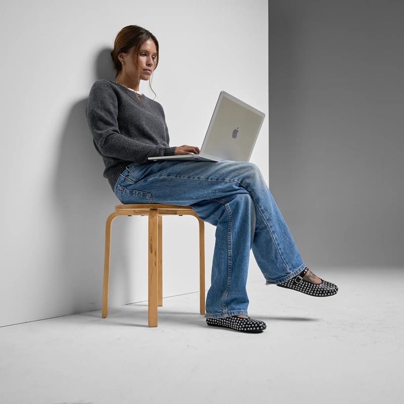 Husa protectoare Incase Edge Hardshell pentru MacBook Air 15", mata, rezistenta la amprente