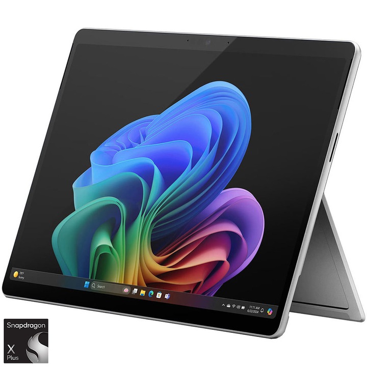 Microsoft Surface Pro 11 laptop Qualcomm® Snapdragon® X Plus processzorral akár 3,4 GHz, 13 hüvelykes, 2,8K, 16 GB DDR5 RAM, 512 GB SSD, Qualcomm® Adreno™ GPU, Windows 11 Home, Platinum