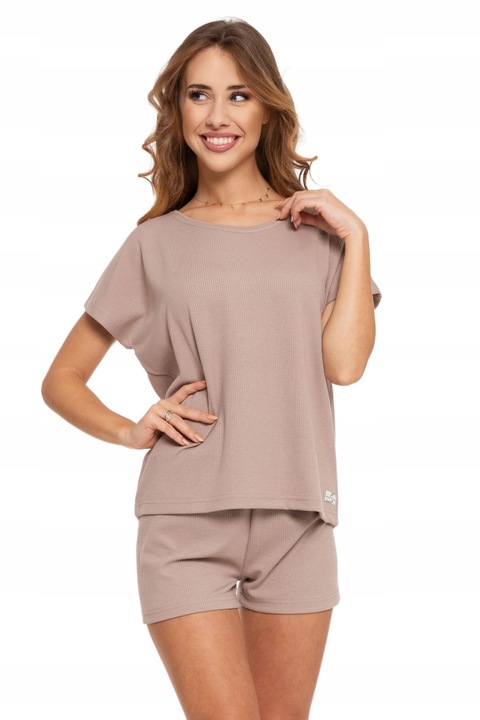 Pijamale dama, Moraj, viscoza/poliester, pantaloni scurti si tricou cu maneci scurte, bej