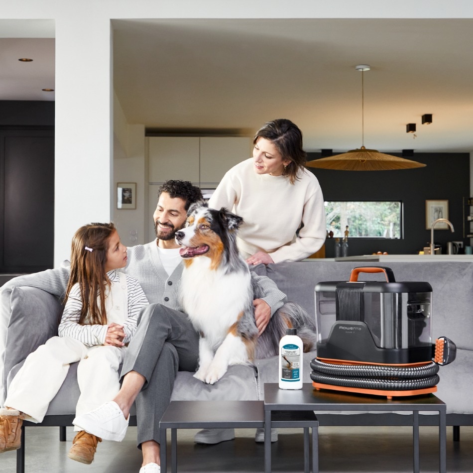 Aspirator portabil pentru covoare Rowenta Clean It IN5011F0, 400 W, recipient pentru apa detasabil, functie autocuratare, portocaliu & negru
