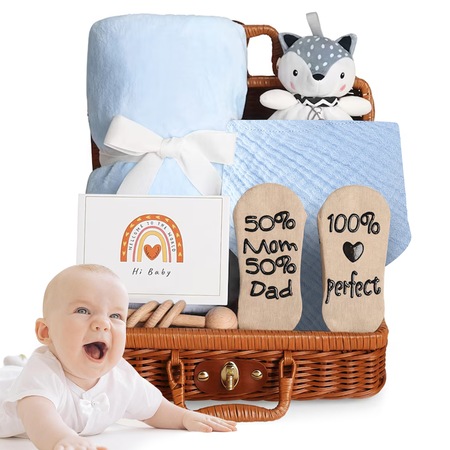 Set cadou nou nascut, roraem, set cadou cu 7in 1, valizele din ratan, felicitare