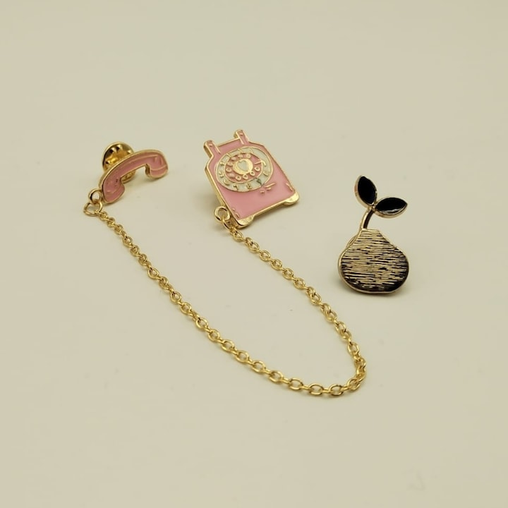 Set Pinuri Telephone