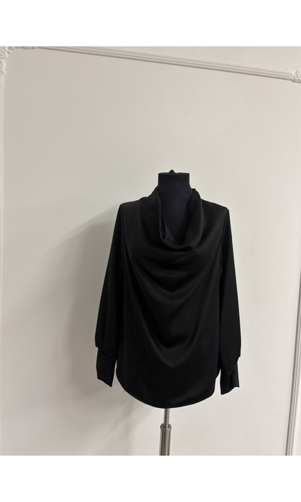 Camasa neagra dama, marimea universals